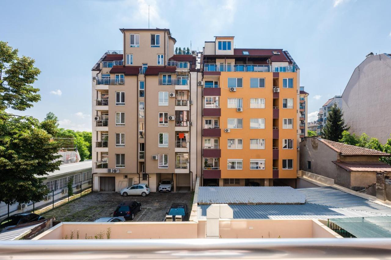 Nomad Haven: 1Bd Flat With Balcony & Desk Apartment София Екстериор снимка